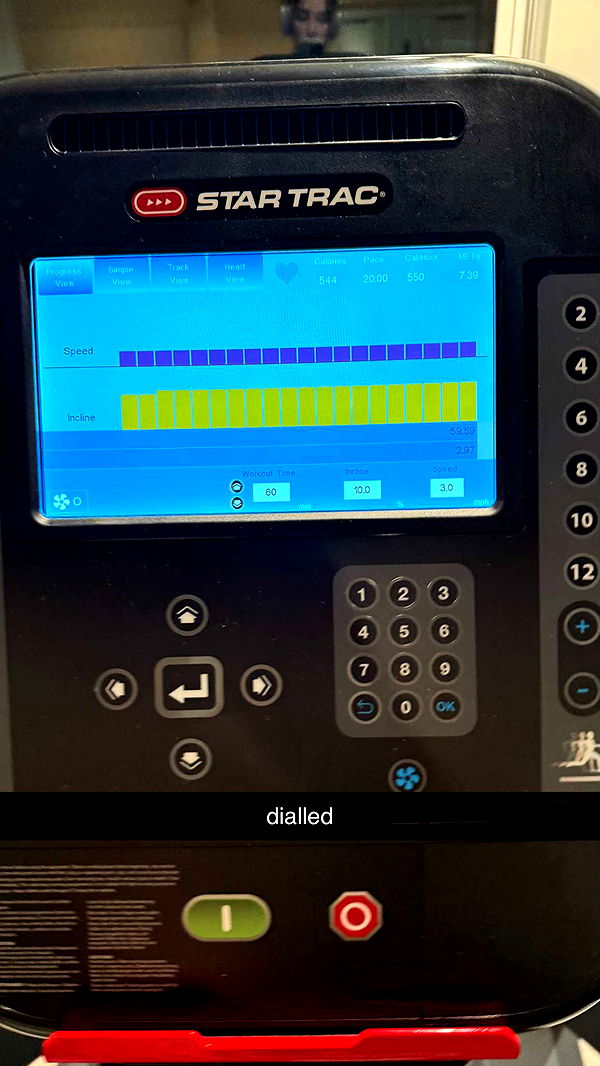 meelahrobbins image ~ Altpins