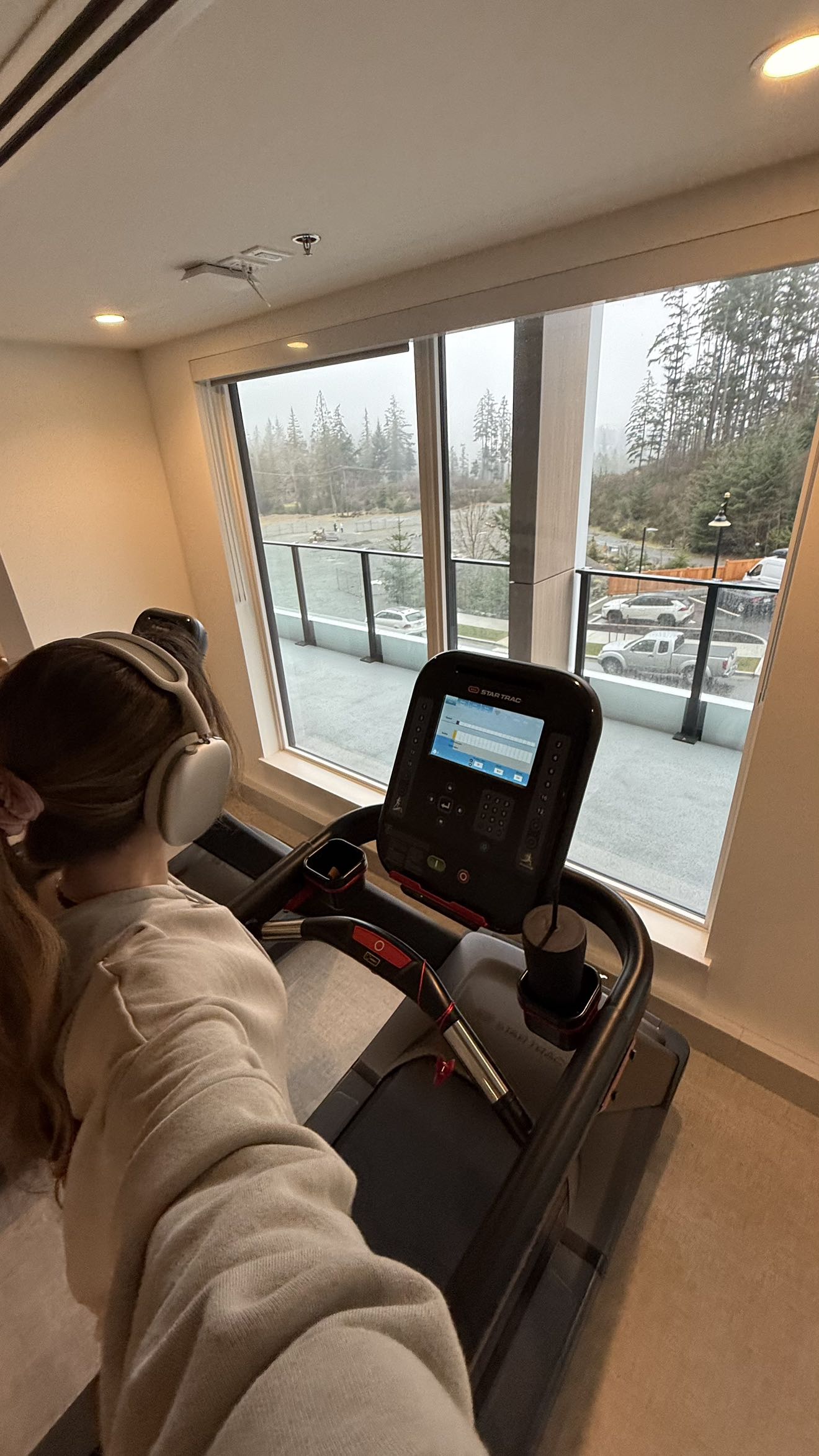 meelahrobbins snapchat image archive image