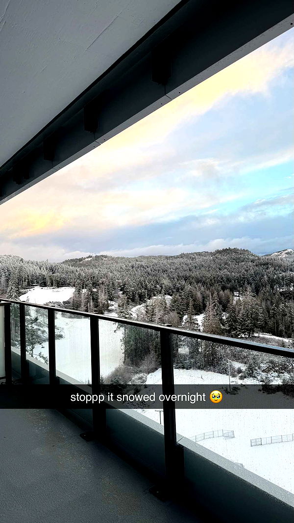 meelahrobbins image ~ Altpins