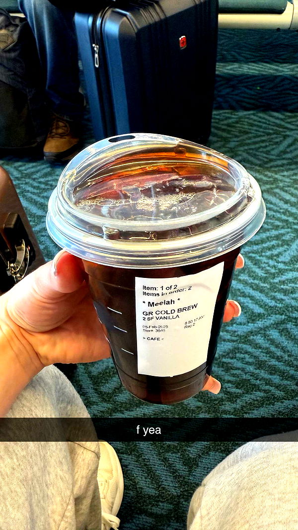 meelahrobbins image ~ Altpins