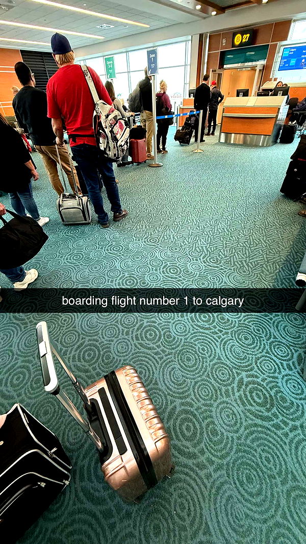 meelahrobbins image ~ Altpins