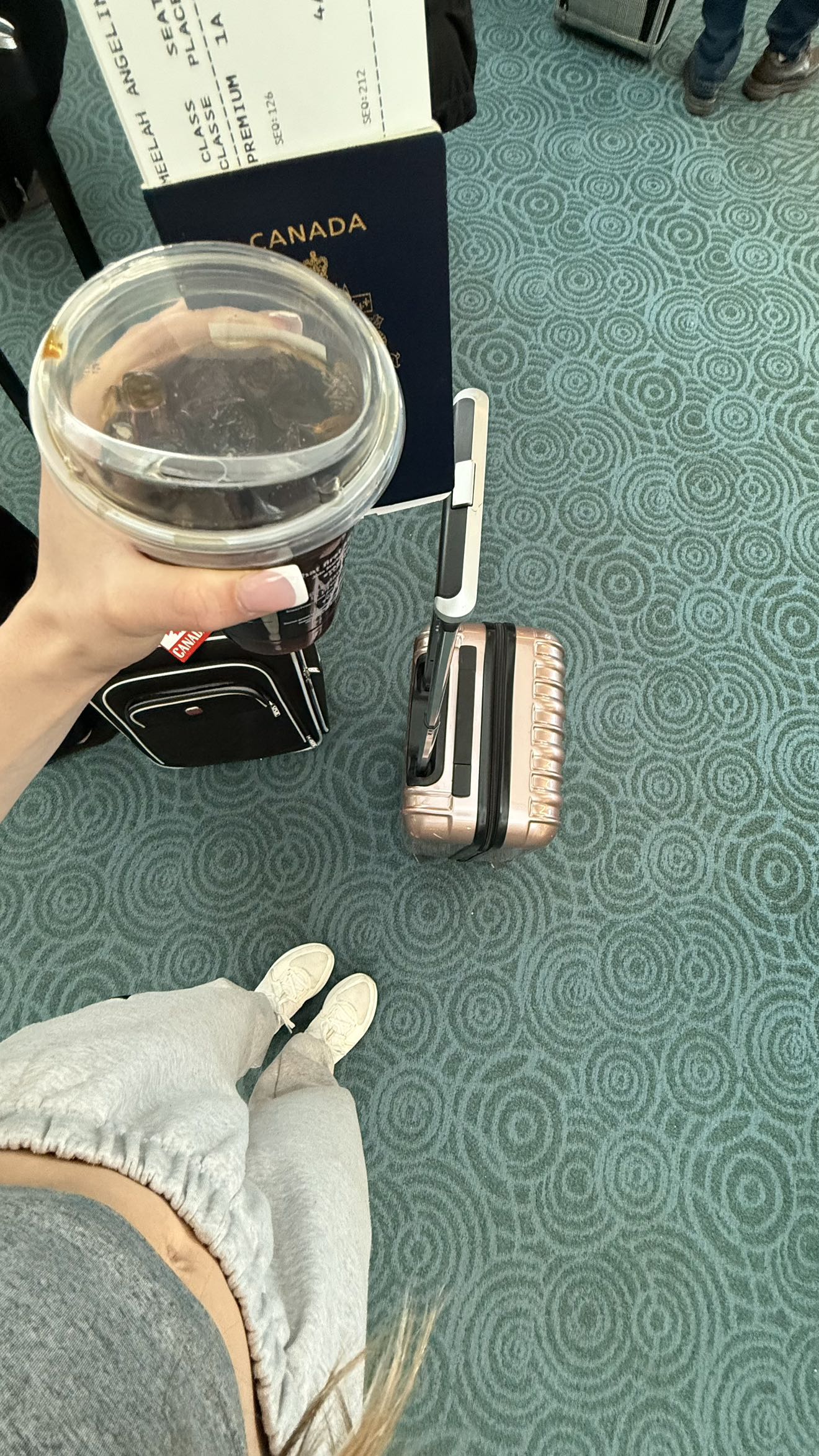 meelahrobbins snapchat image archive image