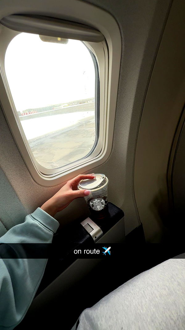 meelahrobbins image ~ Altpins