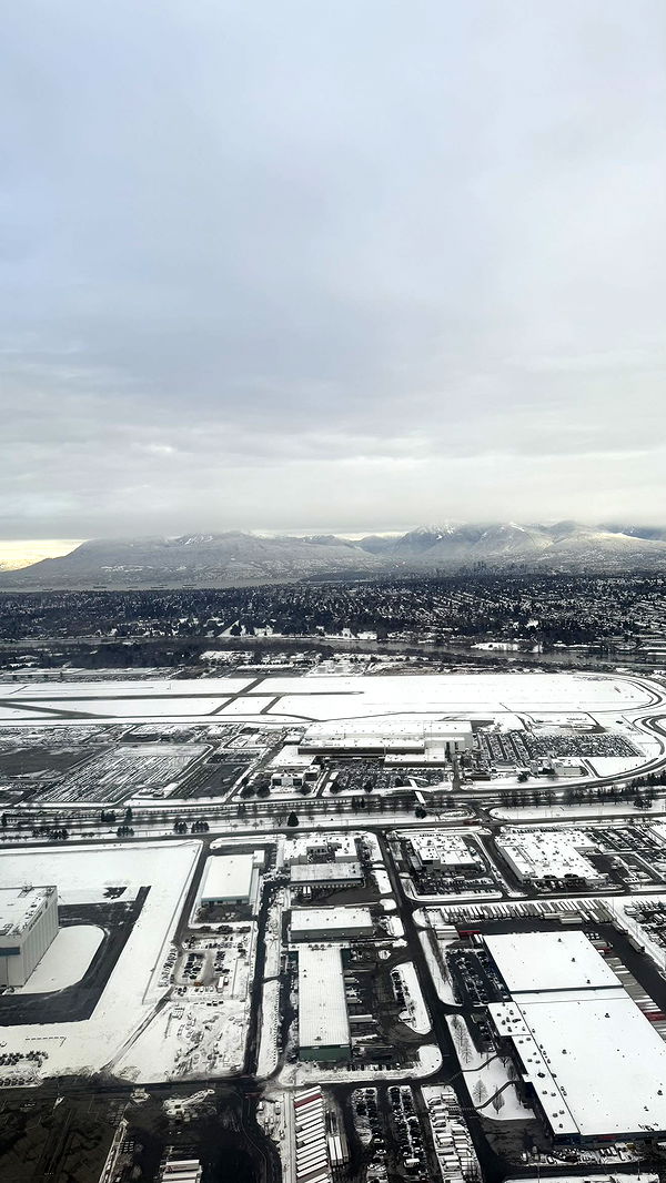 meelahrobbins image ~ Altpins