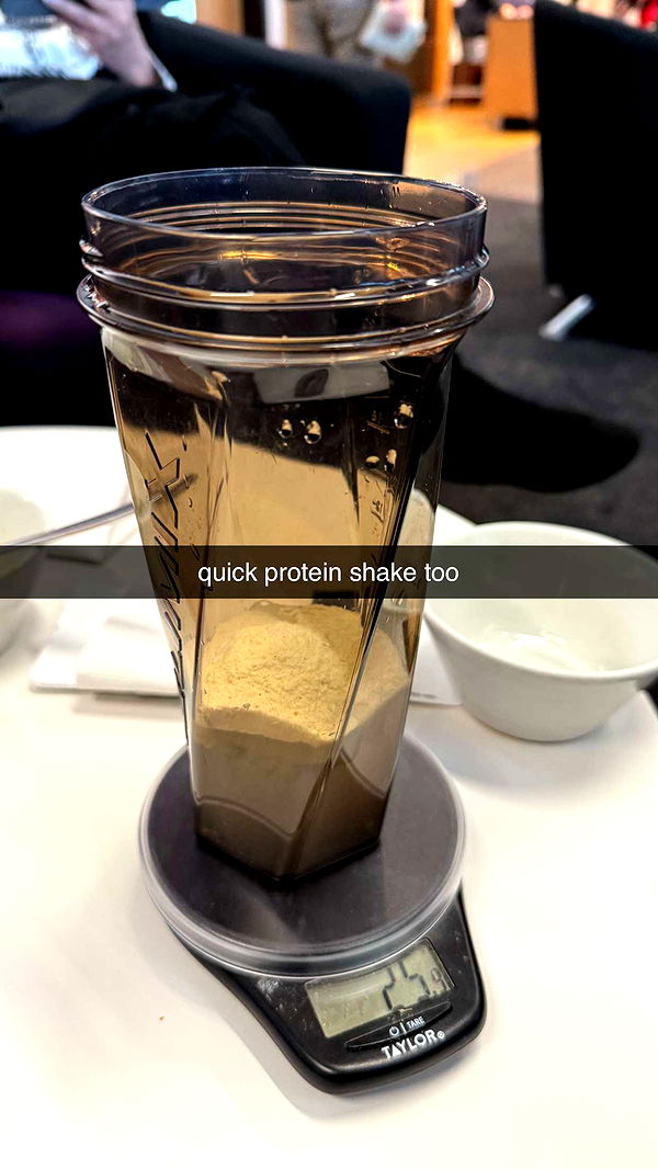 meelahrobbins image ~ Altpins