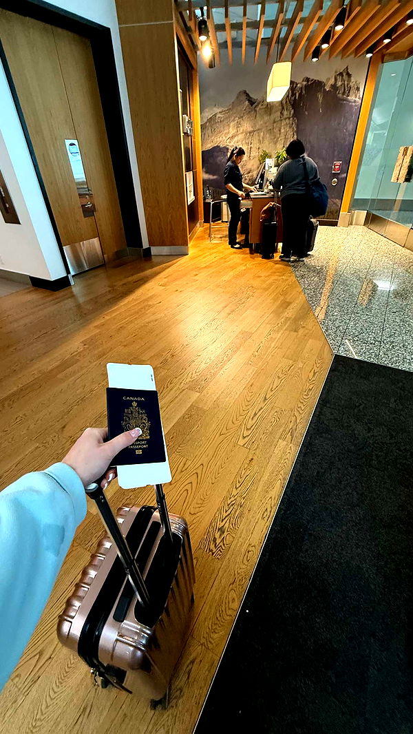 meelahrobbins image ~ Altpins