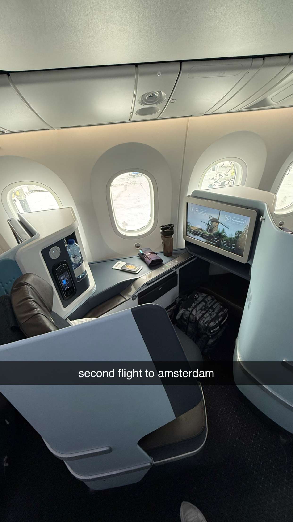 meelahrobbins snapchat image archive image