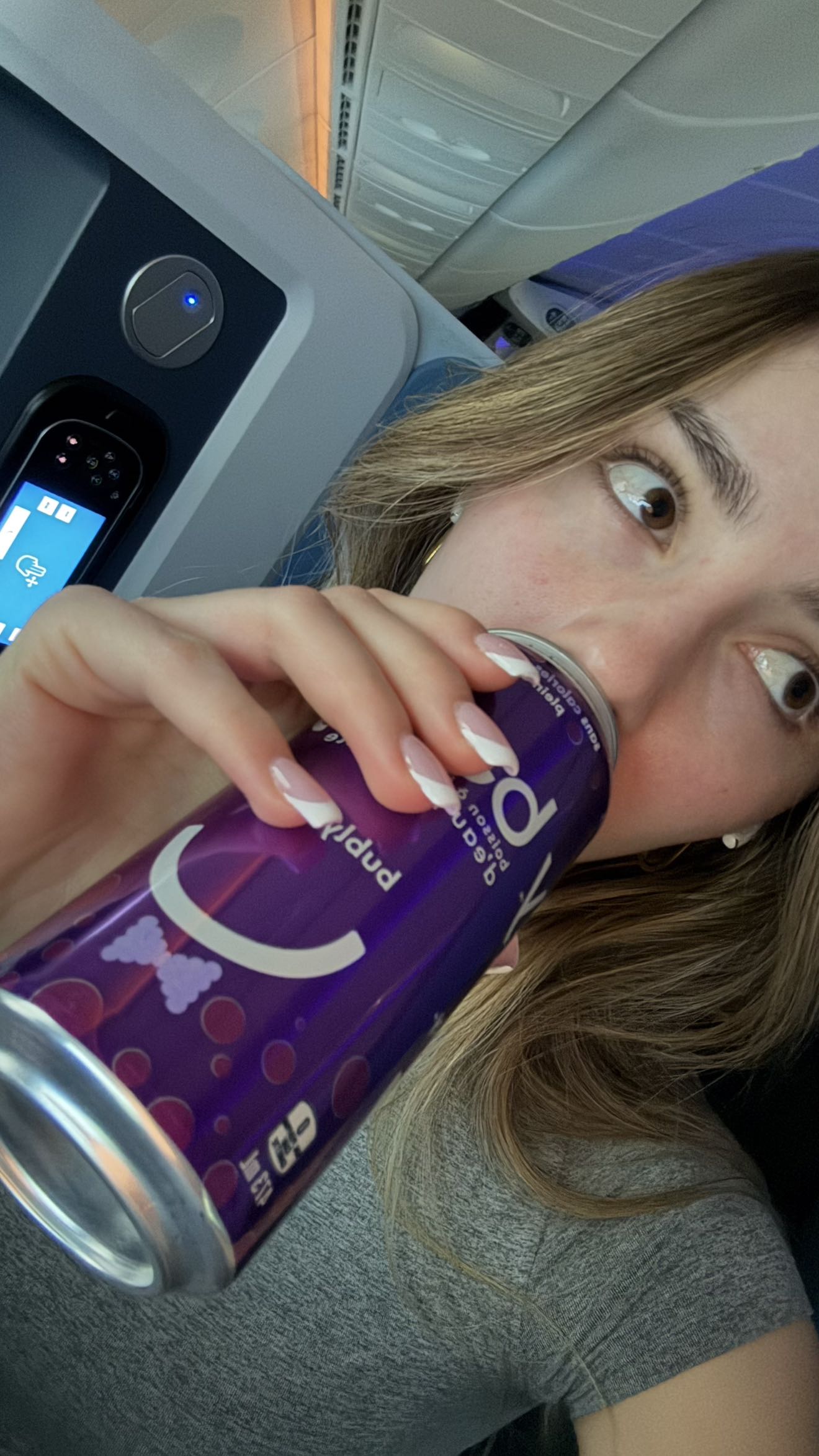 meelahrobbins snapchat image archive image