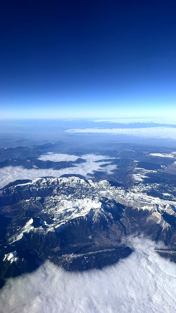 meelahrobbins image ~ Altpins