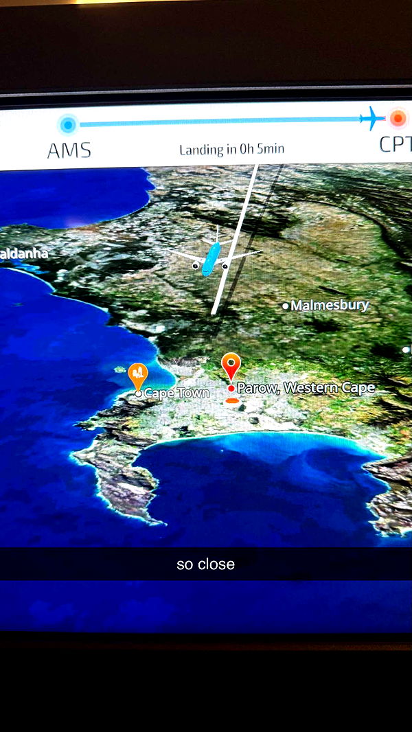 meelahrobbins image ~ Altpins