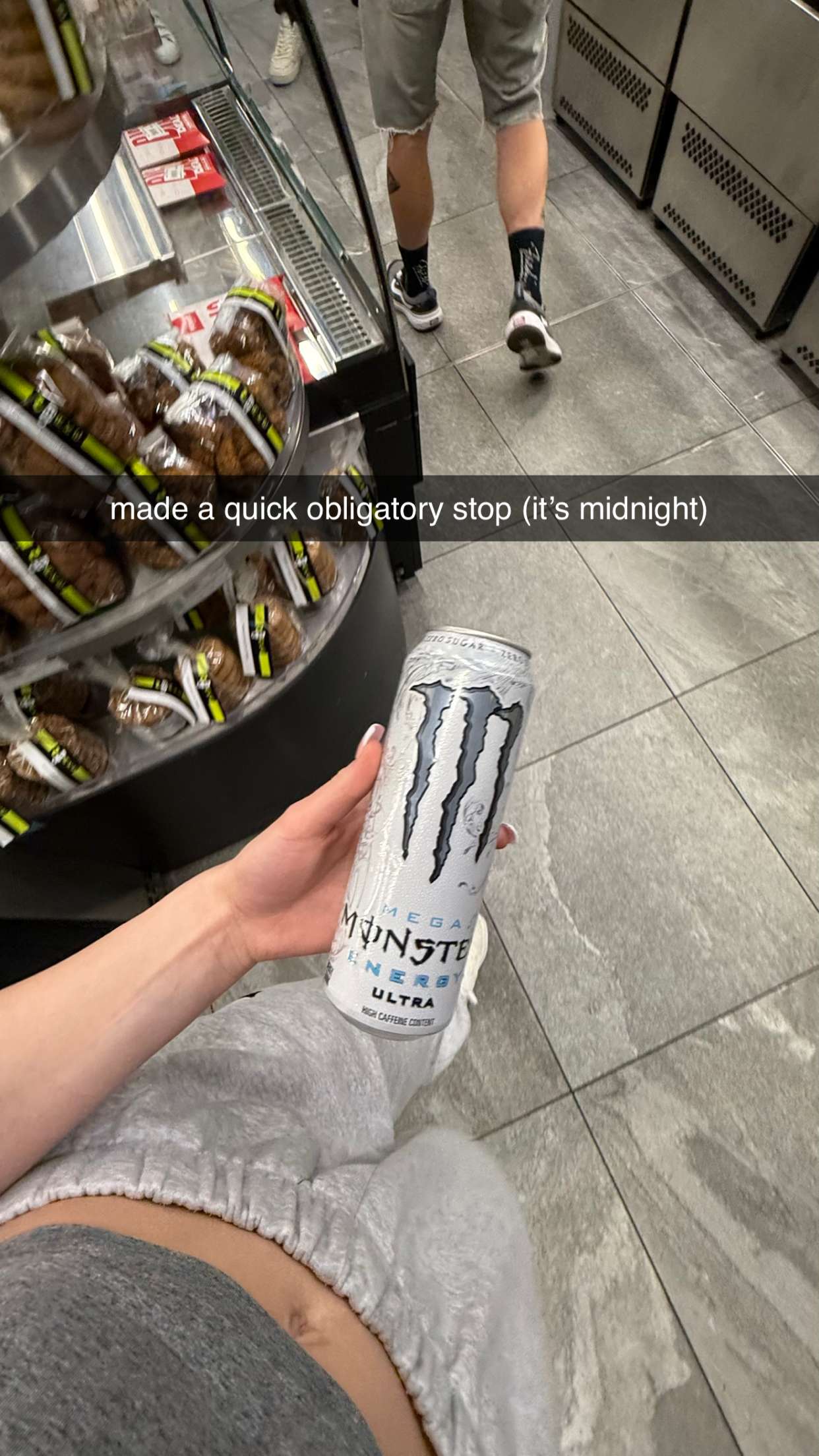 meelahrobbins snapchat image archive image