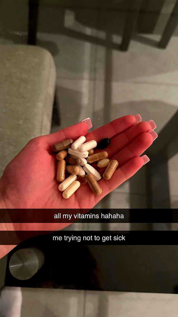 meelahrobbins image ~ Altpins