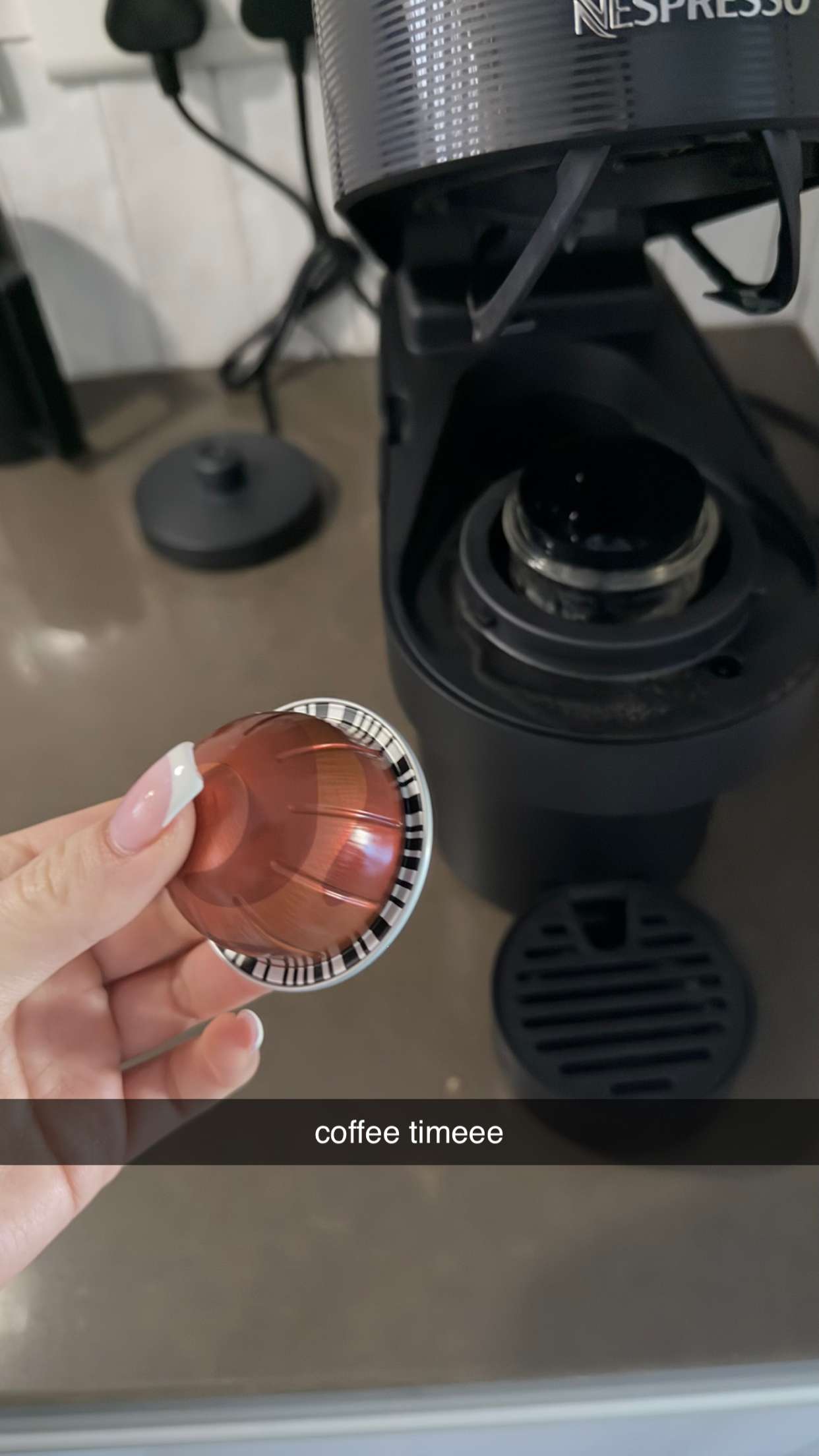 meelahrobbins snapchat image archive image