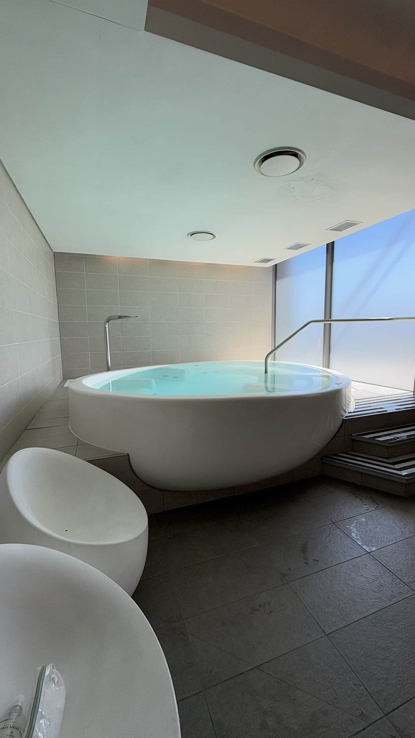 meelahrobbins snapchat image archive image