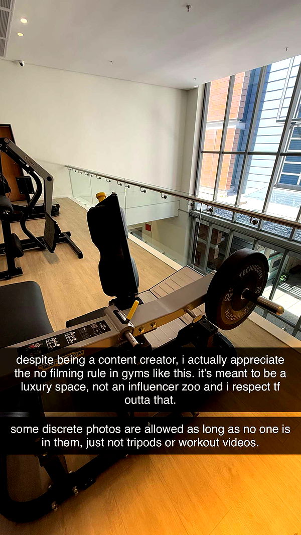 meelahrobbins image ~ Altpins