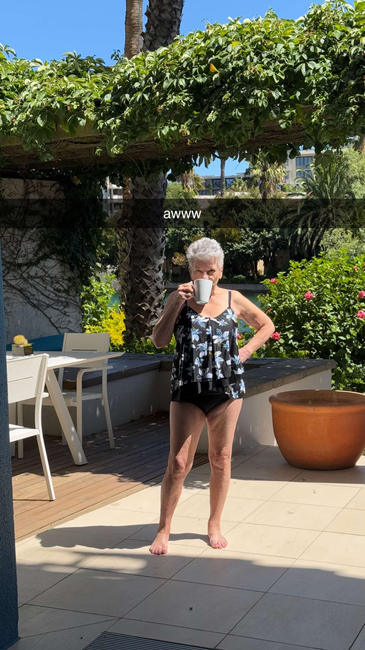 meelahrobbins snapchat image archive image