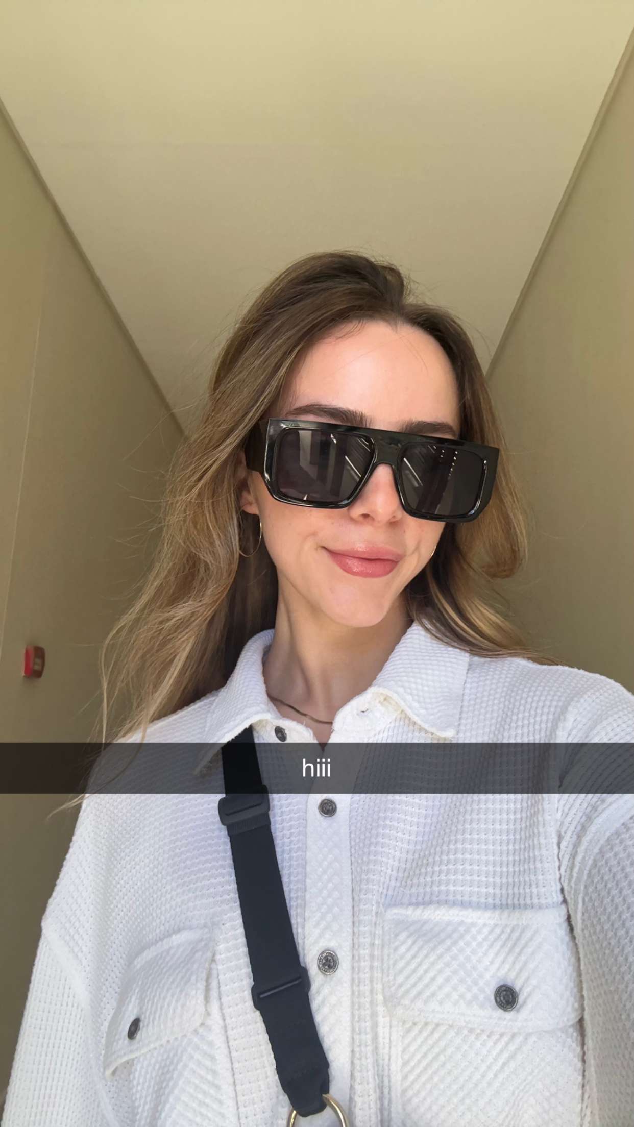 meelahrobbins snapchat image archive image