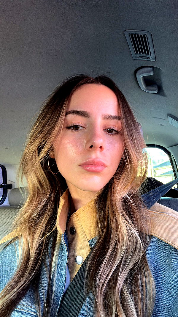 meelahrobbins image ~ Altpins