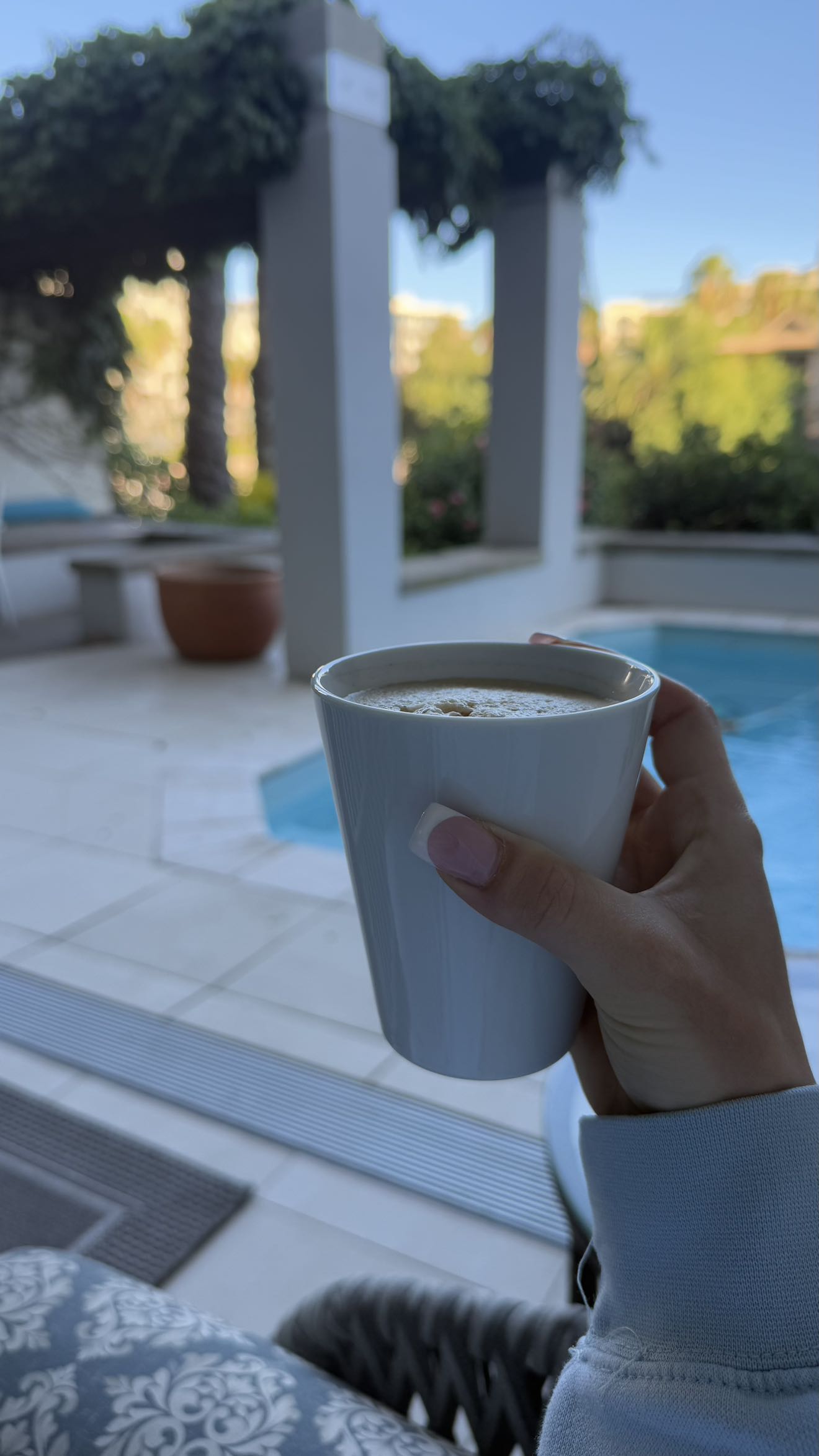 meelahrobbins snapchat image archive image