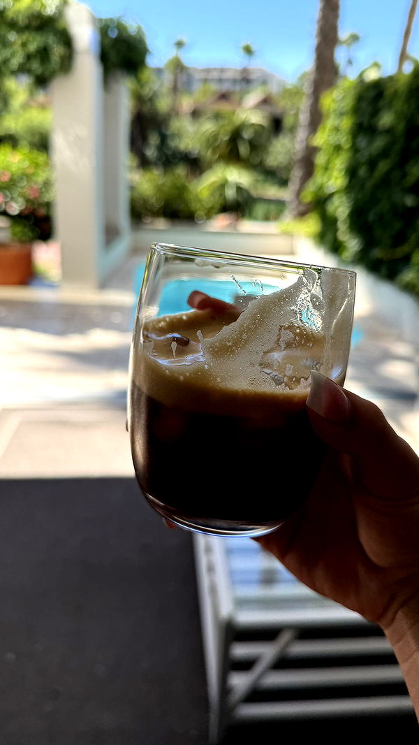 meelahrobbins image ~ Altpins