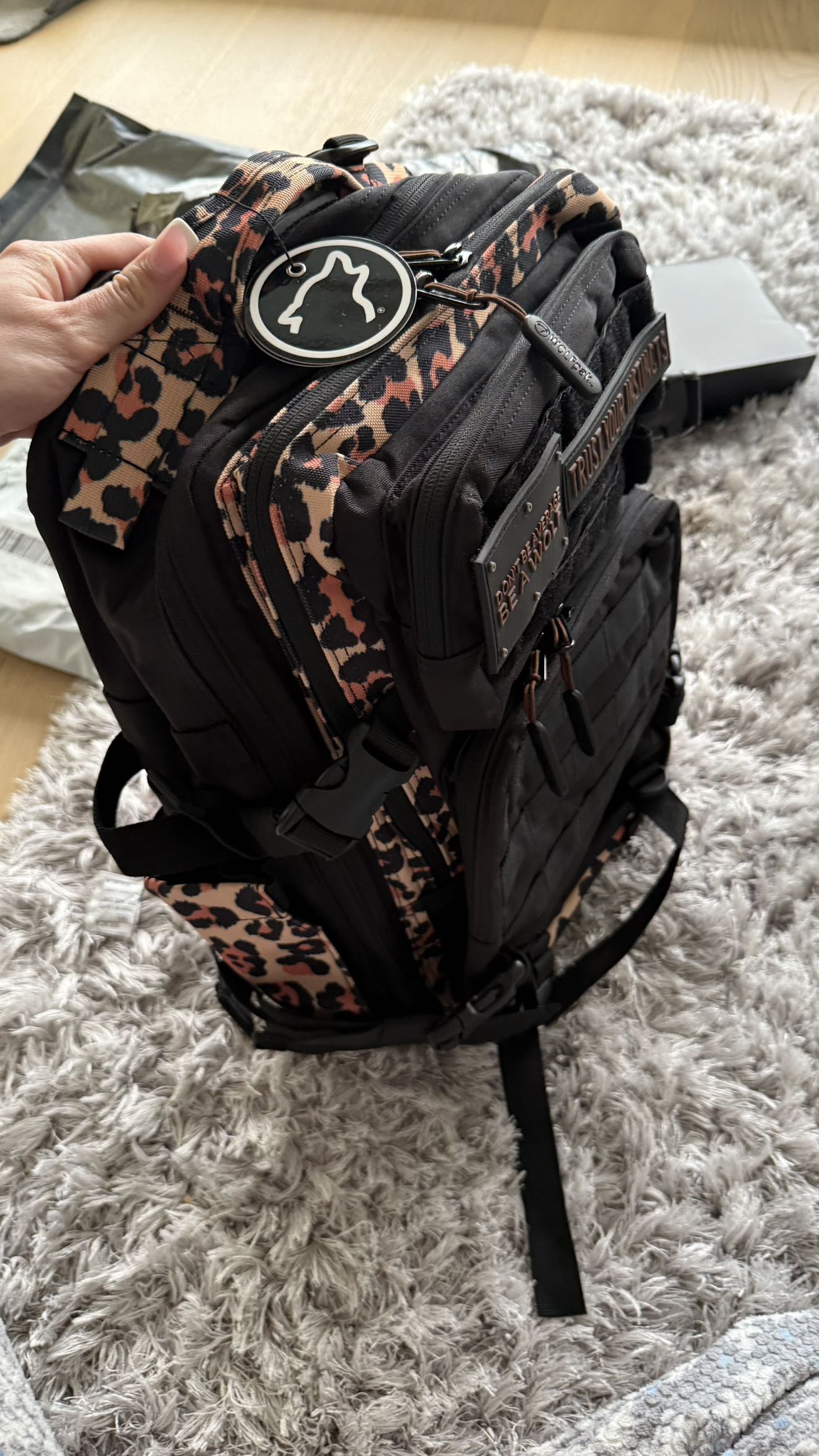 meelahrobbins snapchat image archive image