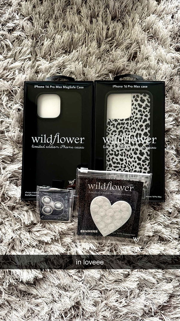 meelahrobbins image ~ Altpins