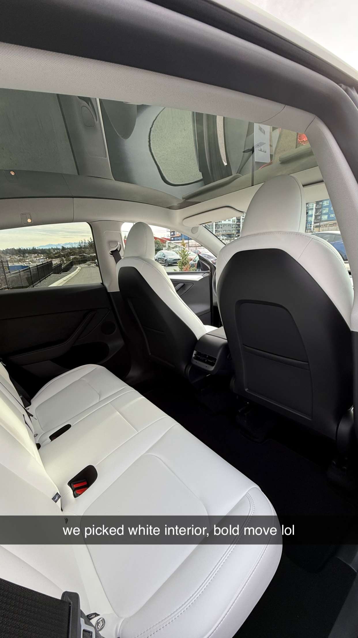 meelahrobbins snapchat image archive image