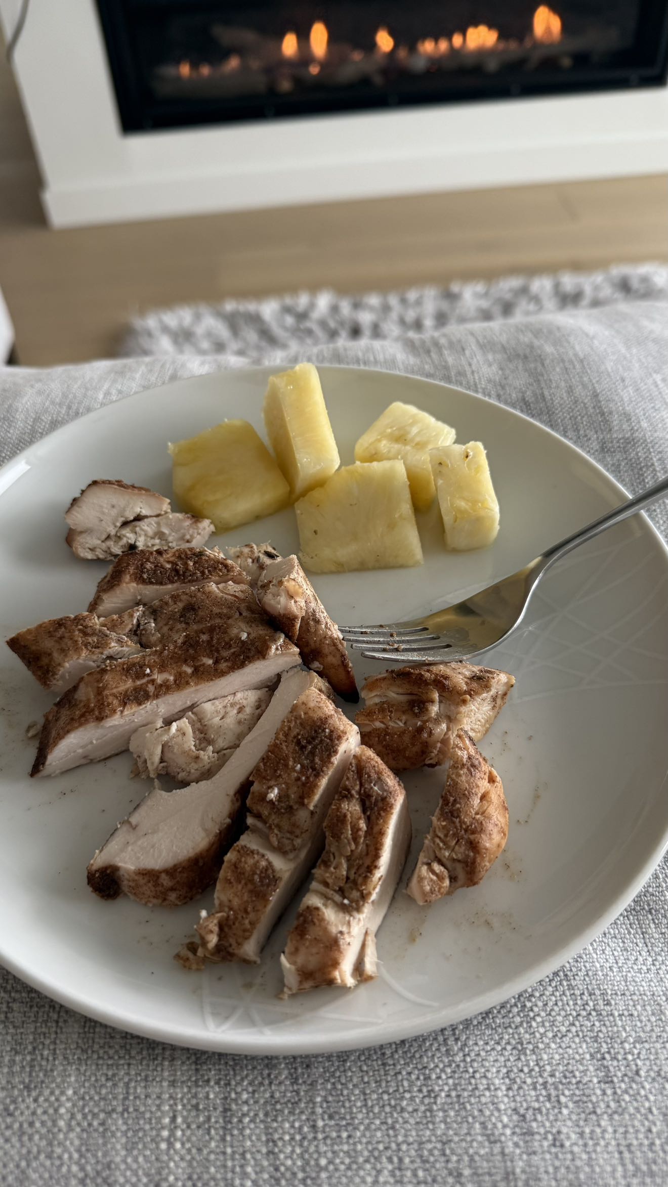 meelahrobbins snapchat image archive image