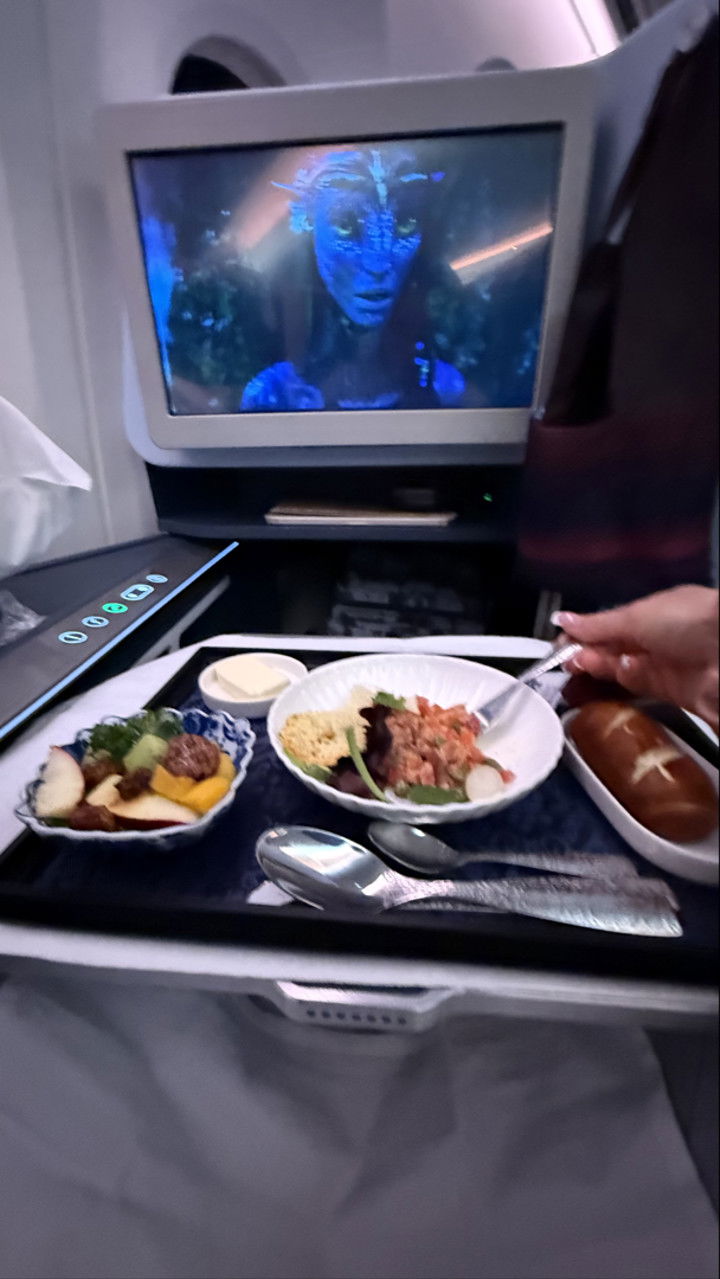 meelahrobbins snapchat image archive image