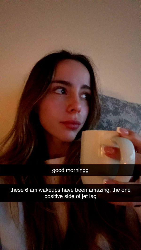 meelahrobbins image ~ Altpins