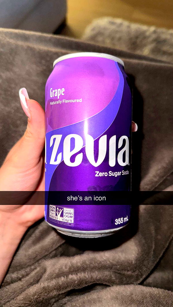 meelahrobbins image ~ Altpins