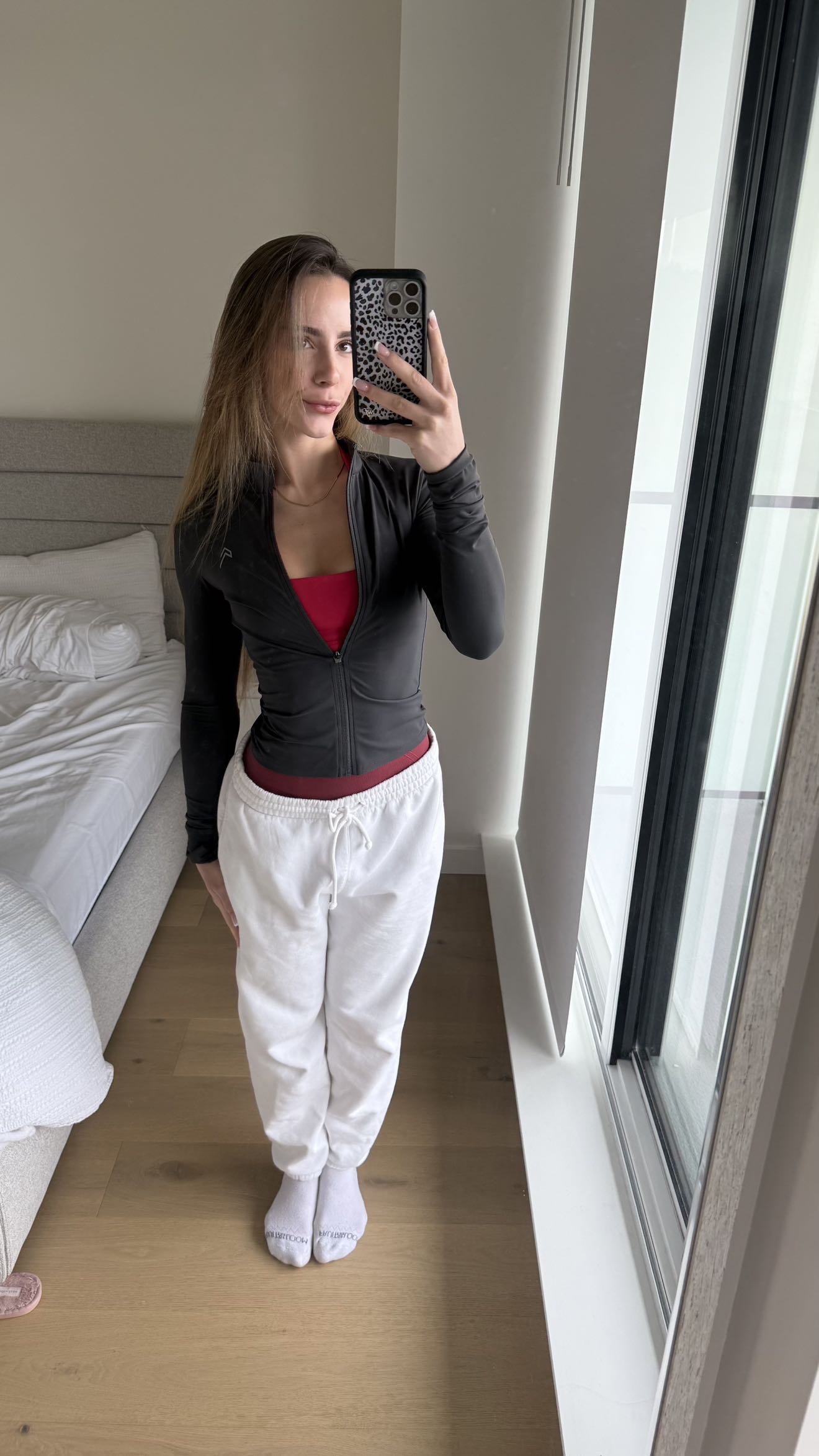 meelahrobbins snapchat image archive image