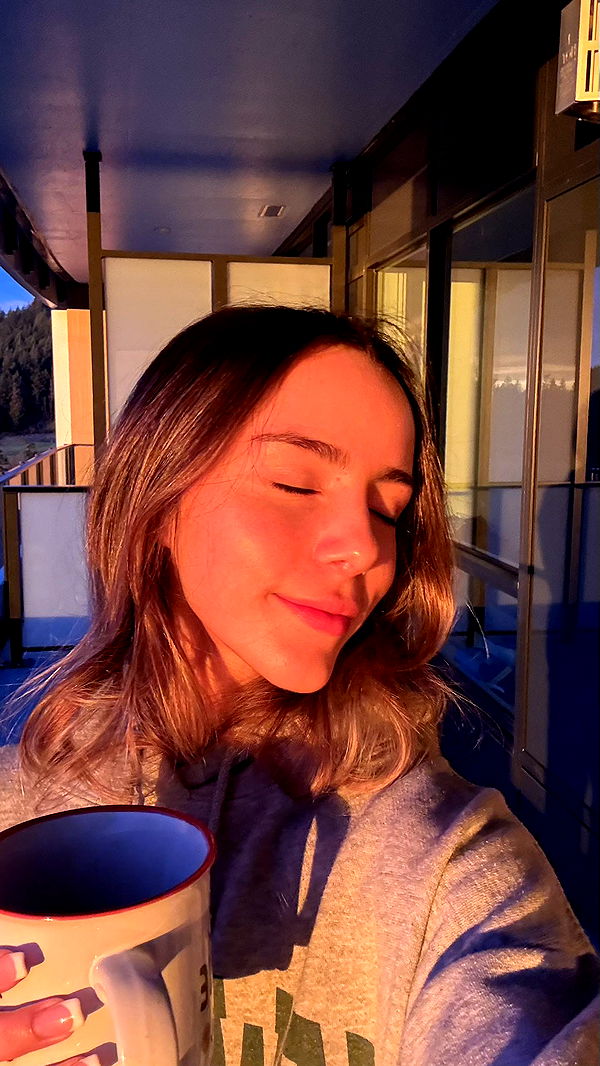 meelahrobbins image ~ Altpins