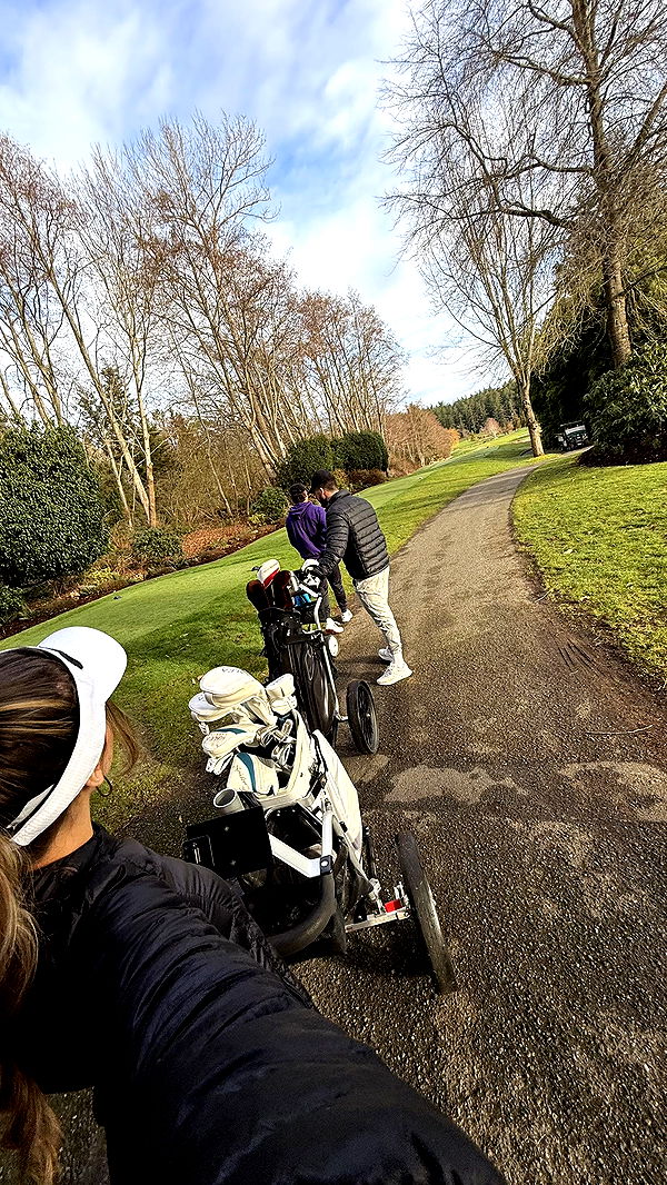 meelahrobbins image ~ Altpins