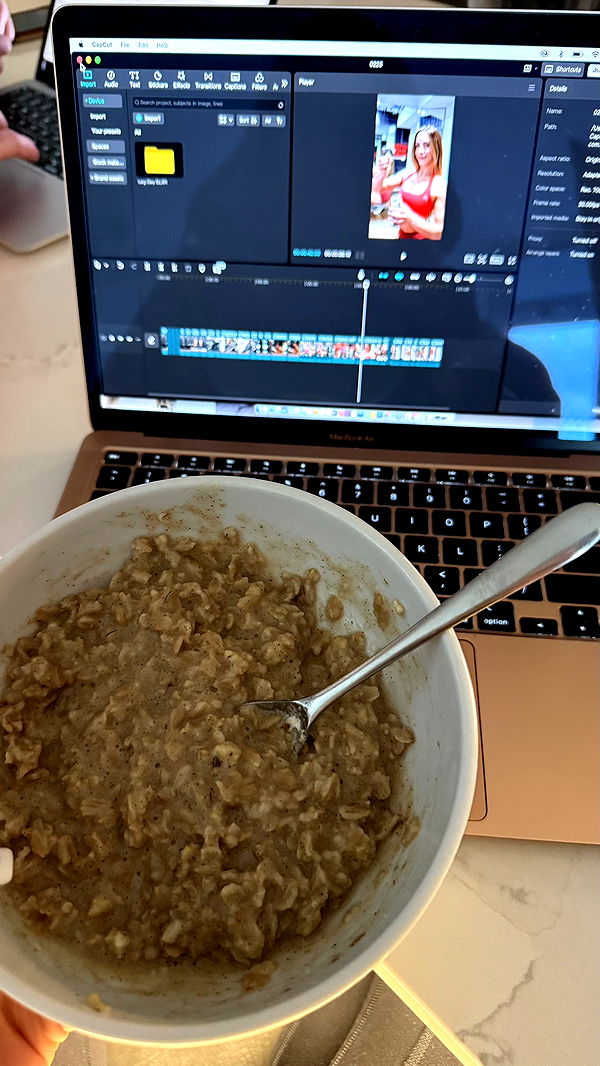 meelahrobbins image ~ Altpins