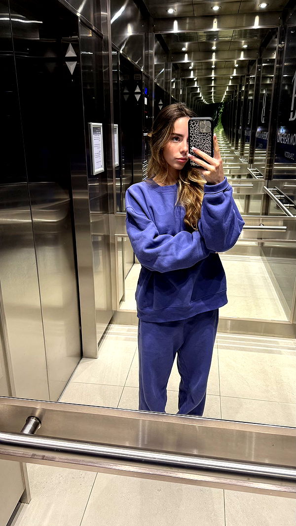 meelahrobbins image ~ Altpins