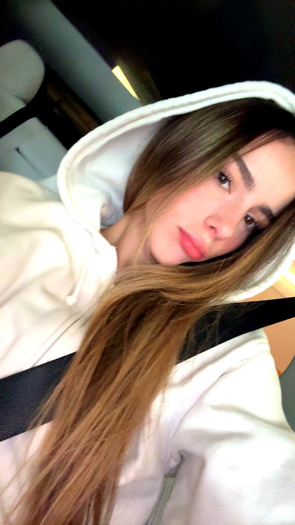 meelahrobbins image ~ Altpins