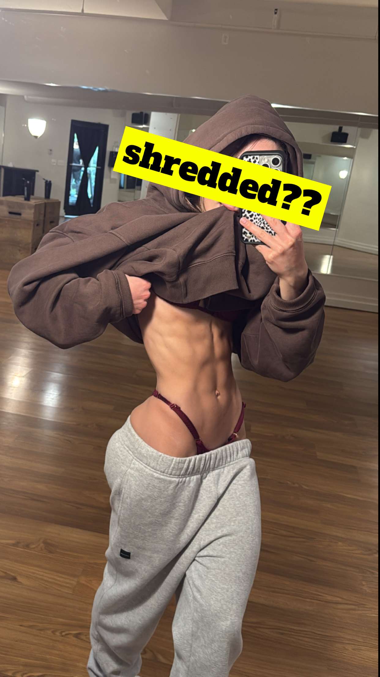 meelahrobbins snapchat image archive image