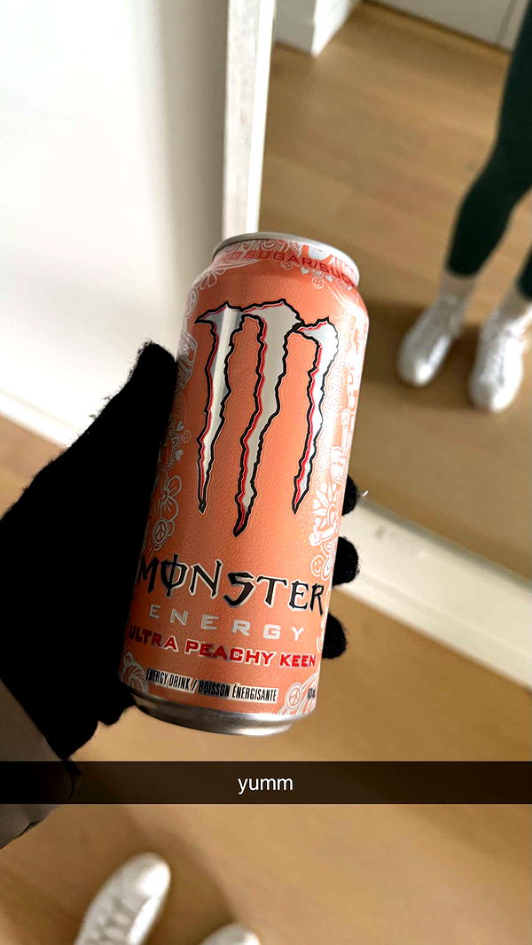 meelahrobbins image ~ Altpins