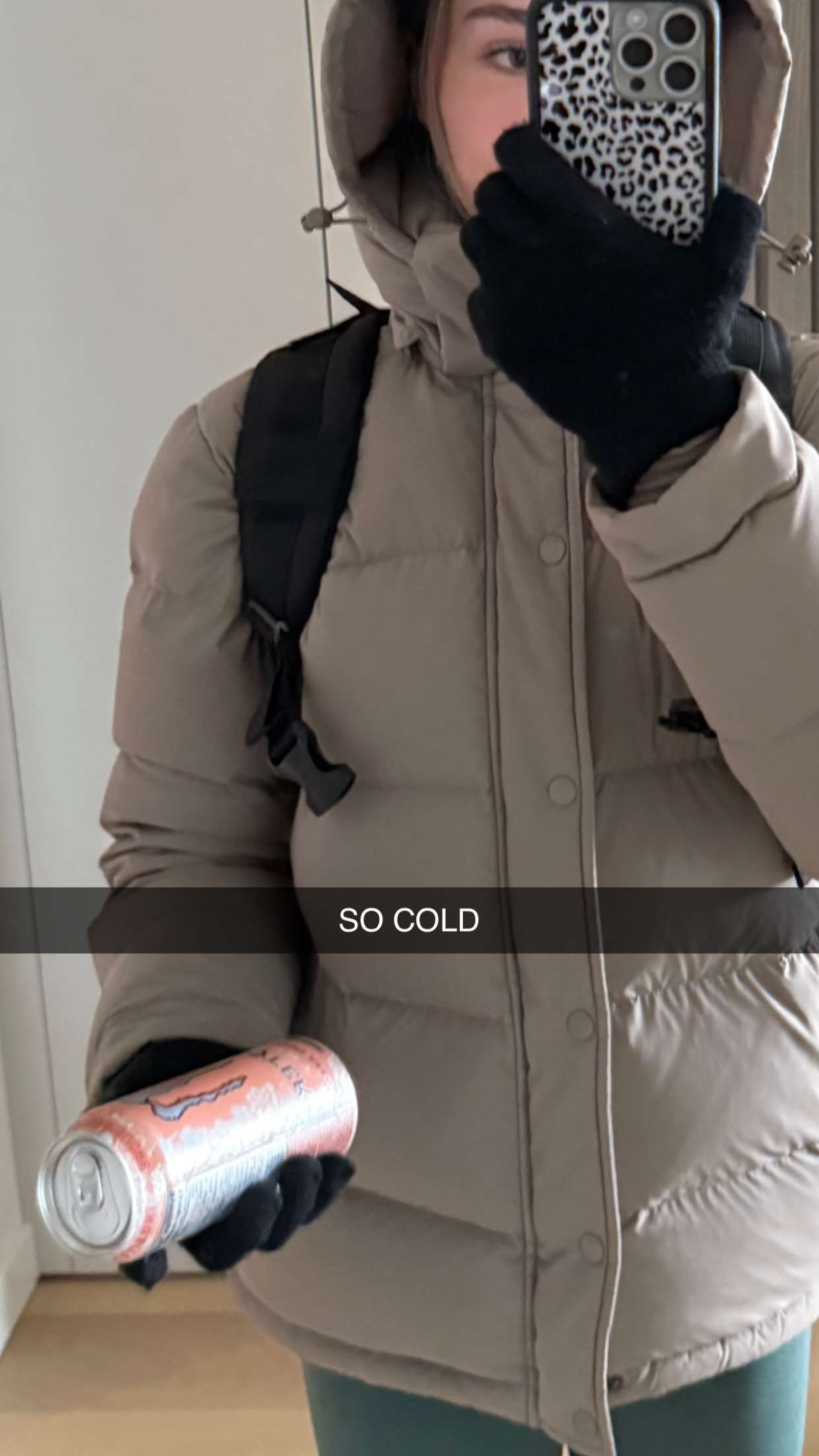 meelahrobbins snapchat image archive image