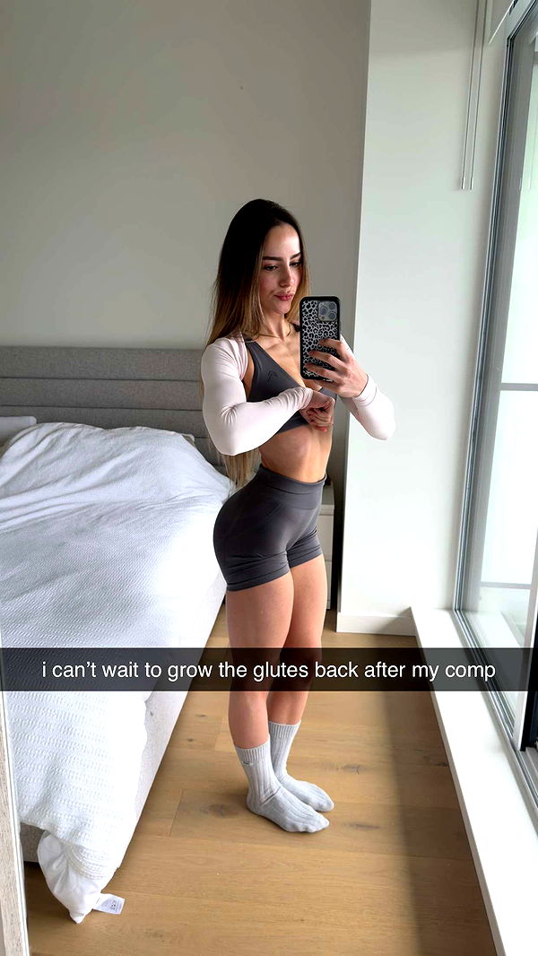 meelahrobbins image ~ Altpins