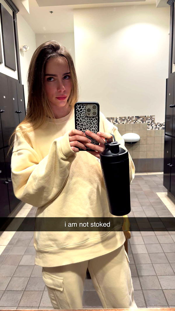 meelahrobbins image ~ Altpins