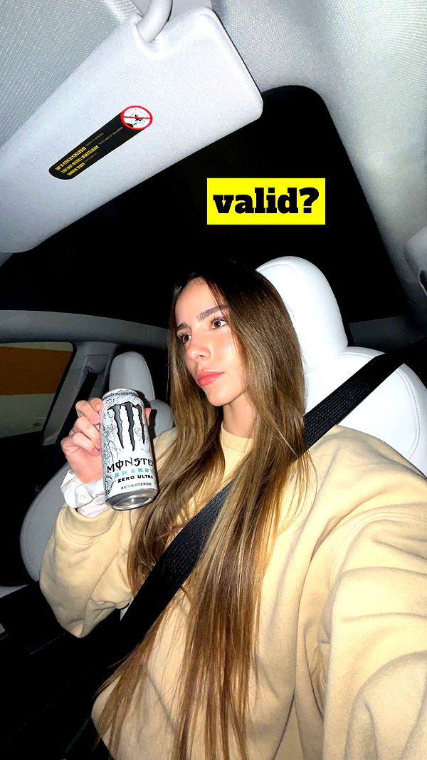 meelahrobbins image ~ Altpins