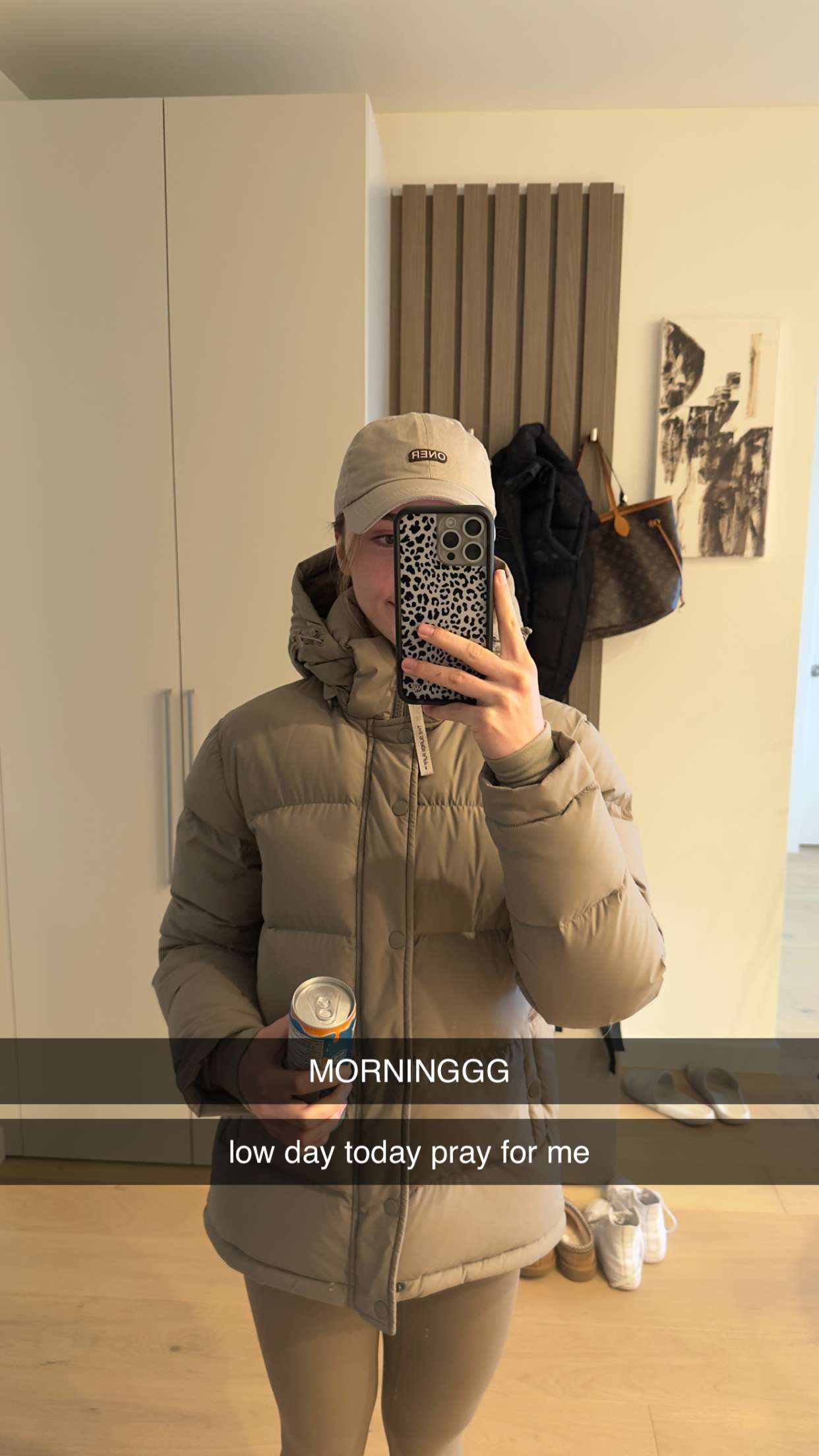 meelahrobbins snapchat image archive image