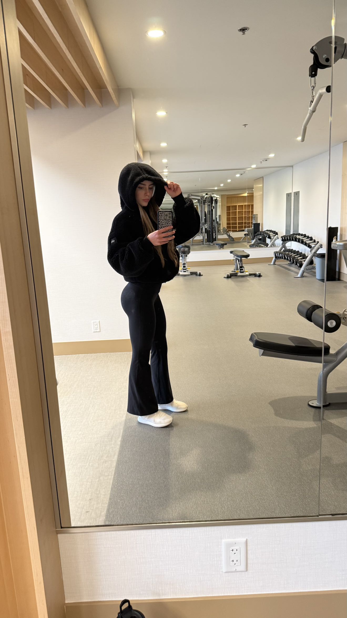 meelahrobbins snapchat image archive image