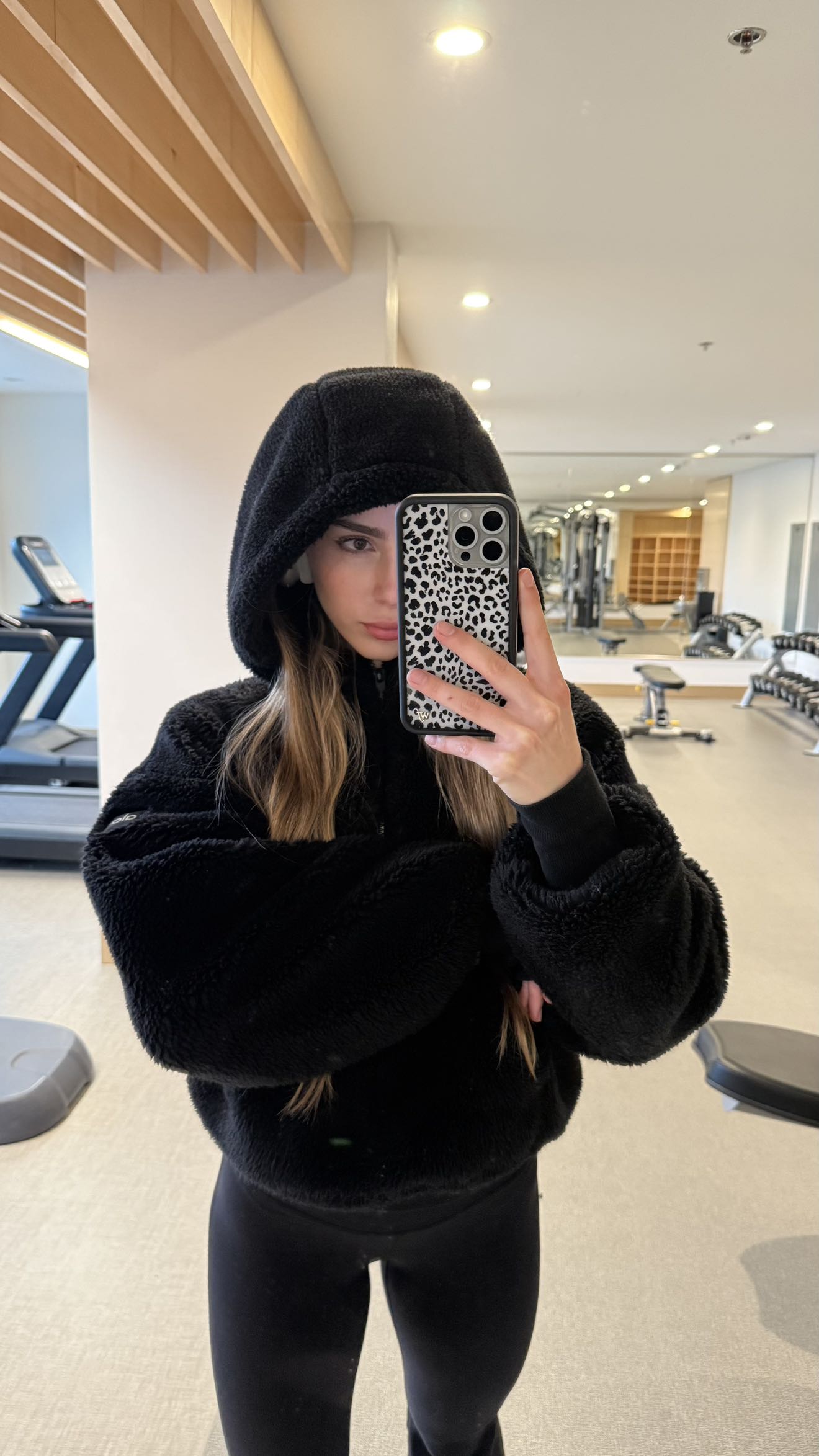 meelahrobbins snapchat image archive image