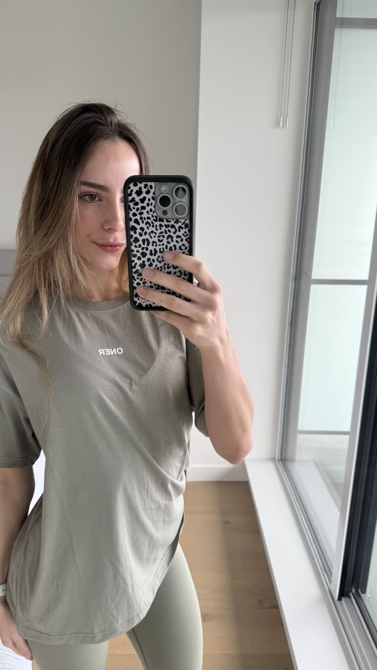 meelahrobbins snapchat image archive image