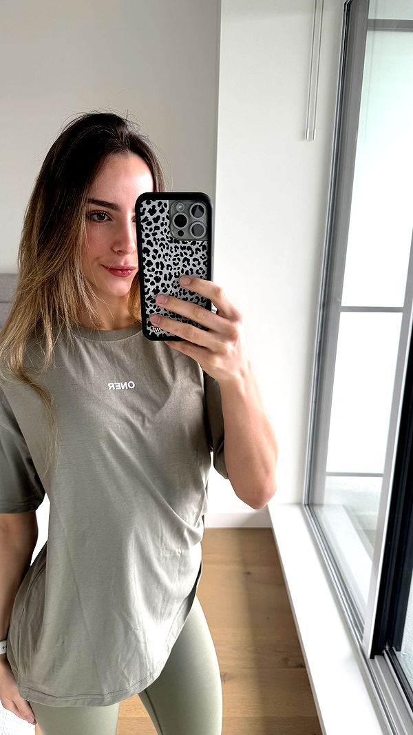 meelahrobbins image ~ Altpins