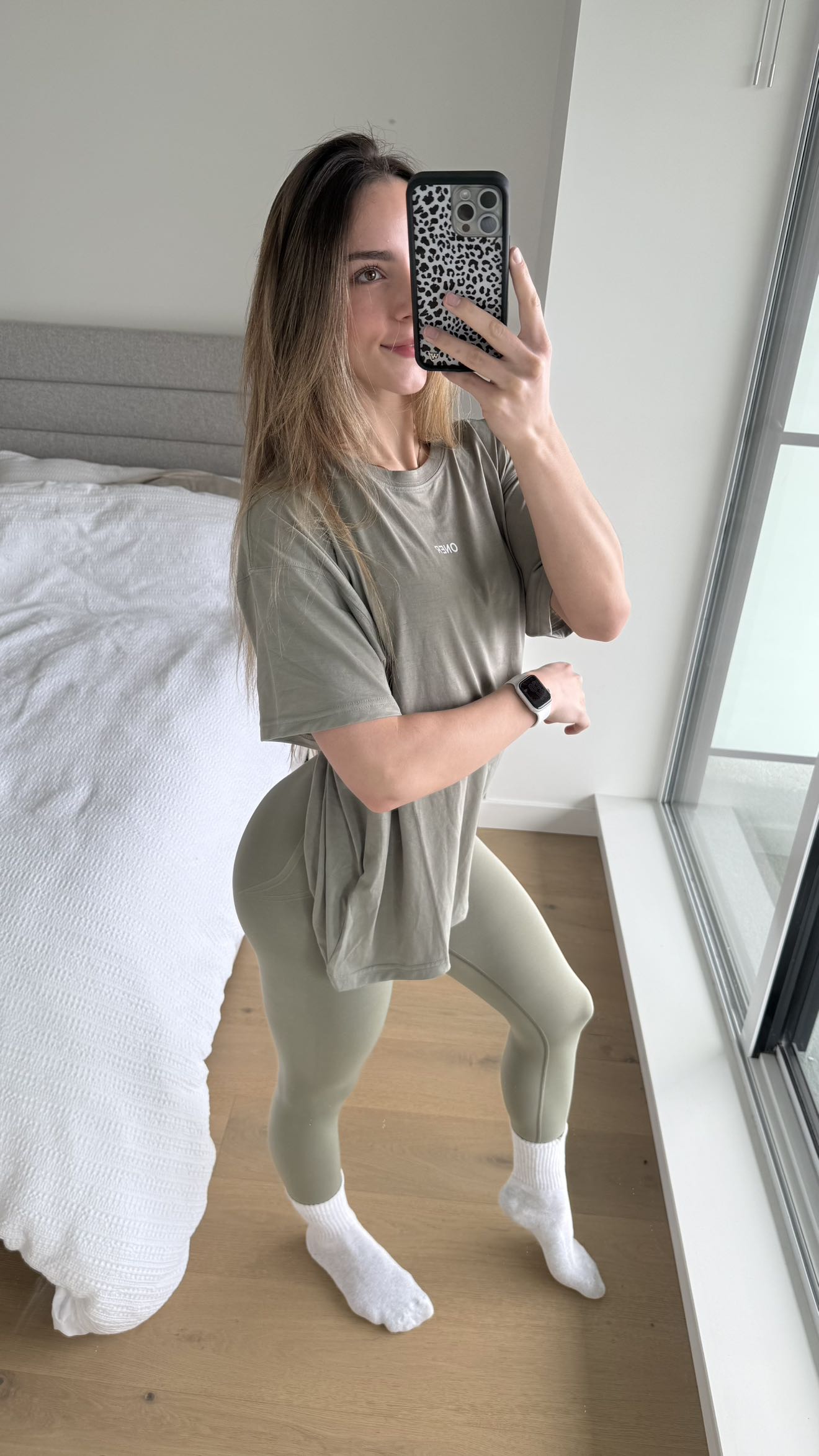 meelahrobbins snapchat image archive image