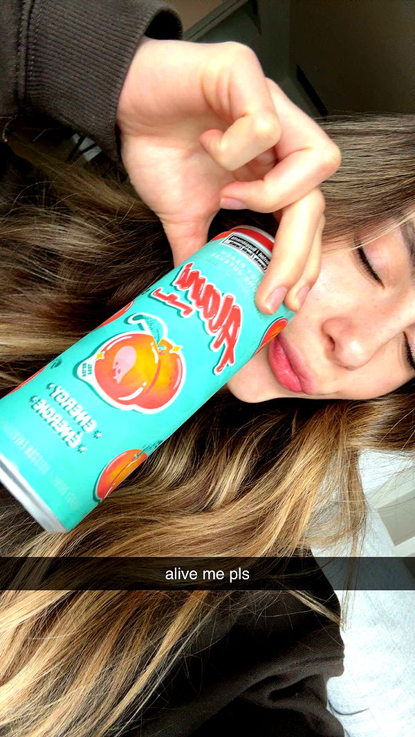 meelahrobbins image ~ Altpins